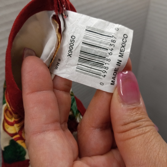 Handmade Fabric Pattern Poinsettias Christmas Holiday Festive Red Stocking Decor - Picture 5 of 8